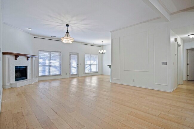 Building Photo - 2708 NW 170th Terrace