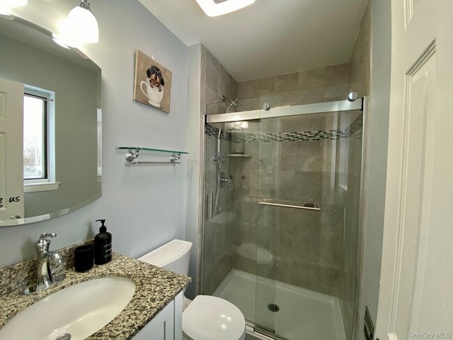 Building Photo - 404 Mountain Laurel Dr