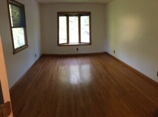 Building Photo - 308 N Overhill Dr