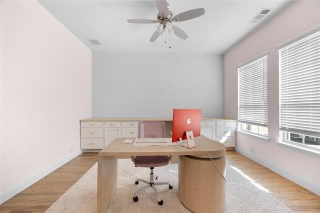 Building Photo - 16921 Eastbrook Dr