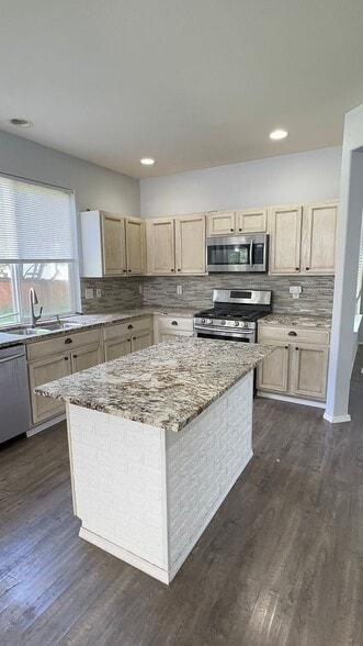 Building Photo - Silver Firs home!