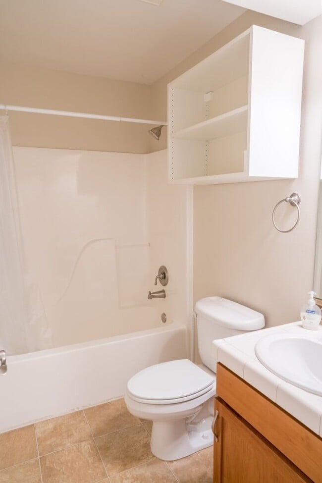 Building Photo - 4Bd/3.5Ba Seattle House