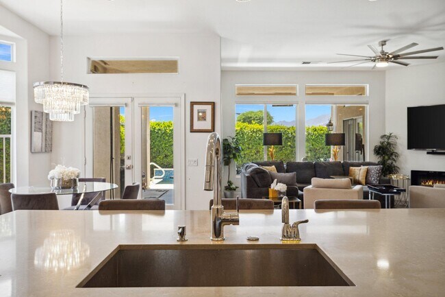 Building Photo - 80149 Royal Birkdale Dr