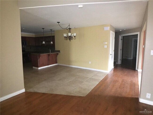 Building Photo - 37 San Jacinto St