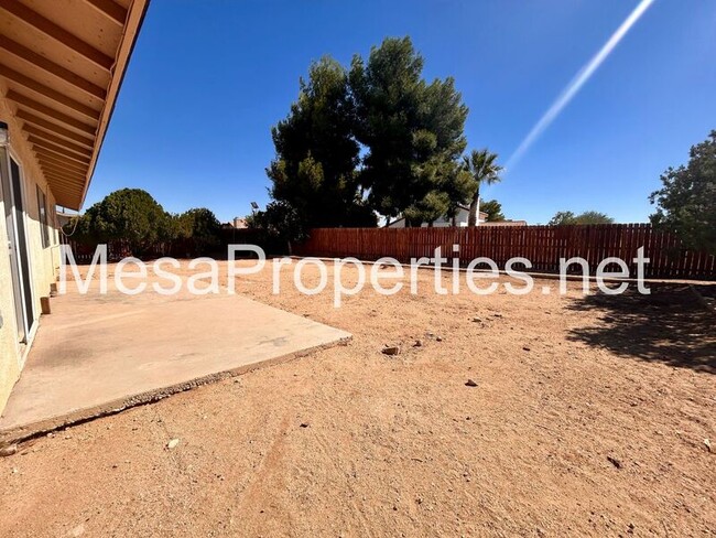 Building Photo - 16783 Hidden Creek Dr