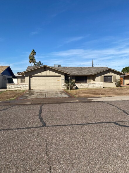 Primary Photo - 5538 N 41st Dr