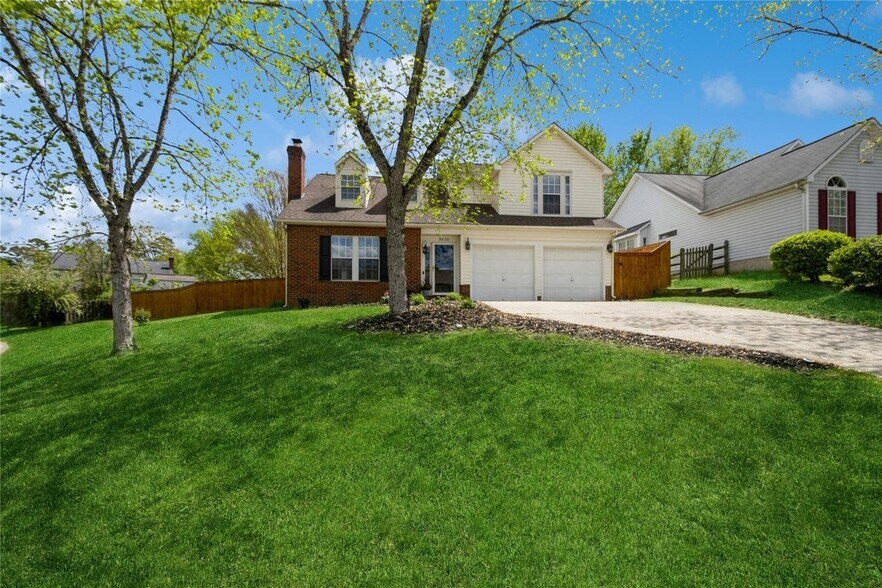 Primary Photo - 9430 Cantle Dr