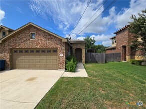 Building Photo - 297 Rosalie Dr