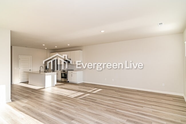 Building Photo - 632 Shoemaker Ln