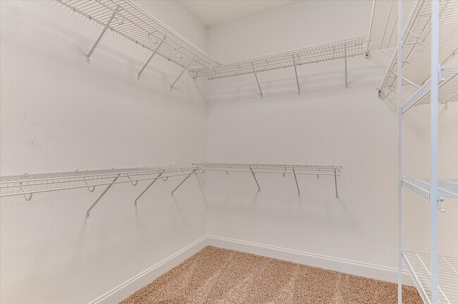 Building Photo - 1111 Sumter Landing Cir