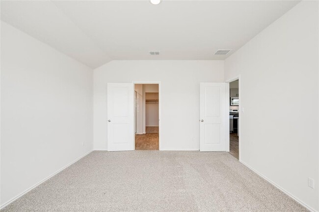 Building Photo - 400 Hodges St