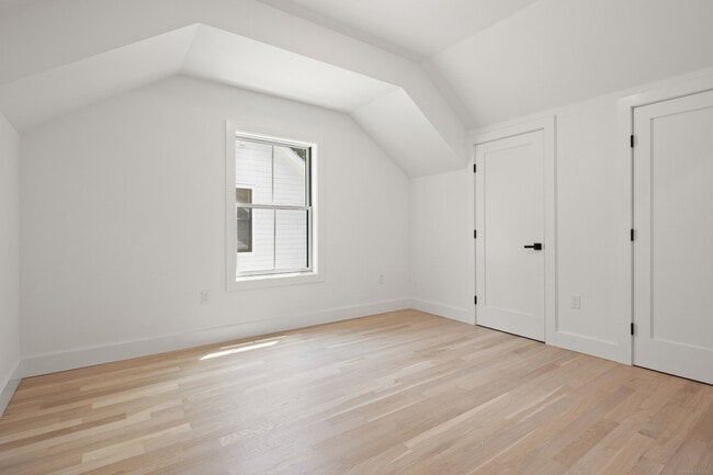 Building Photo - 26 Homestead Ln