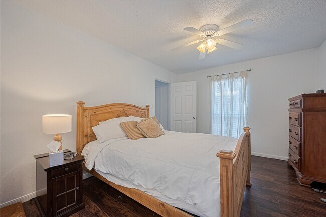 Building Photo - 1505 Ward Rd