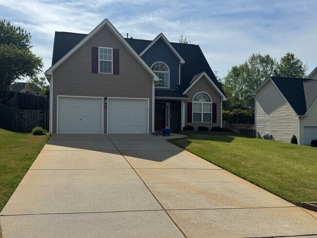 Building Photo - Four Bedroom Home in Curtis Pond