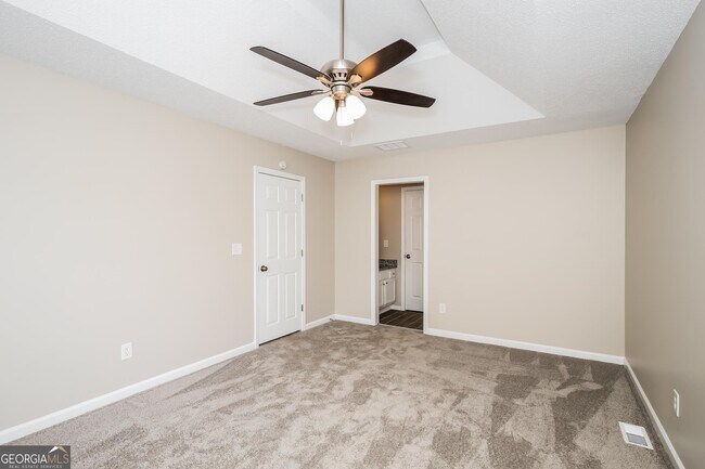 Building Photo - 510 Rosehill Dr
