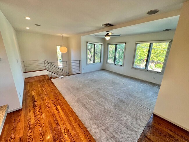 Building Photo - Spacious 3BR Bluff Heights Home | Gated Yard, Garage & Modern Upgrades