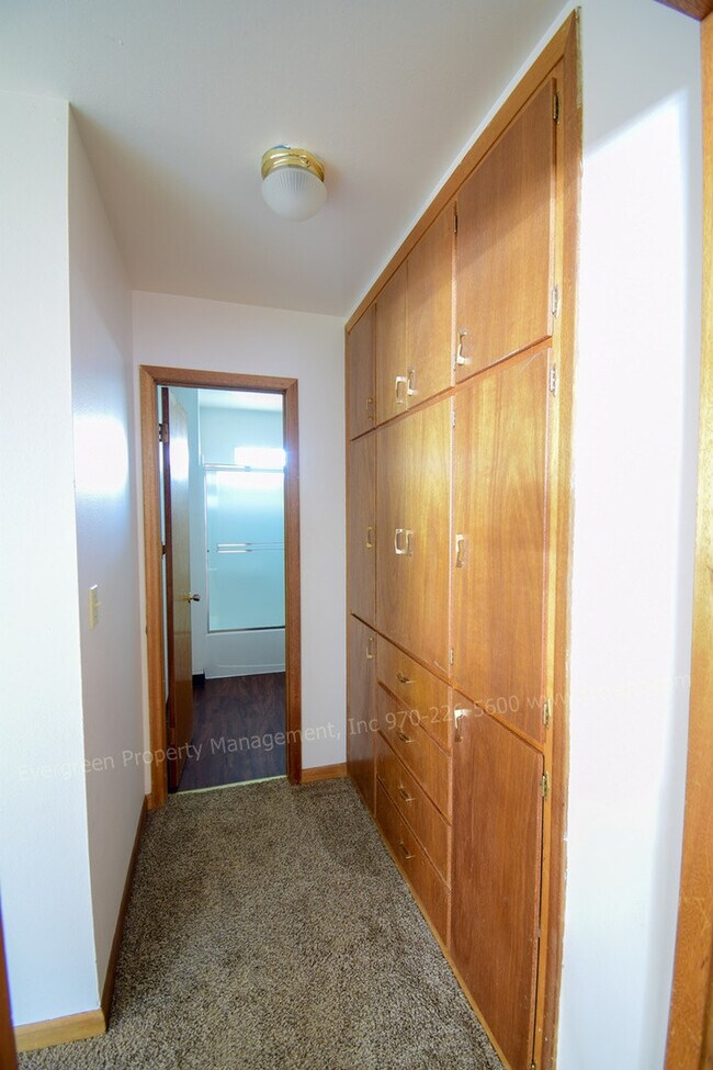 Building Photo - 1787-1789 Westfield Drive