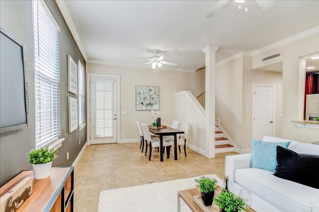 Building Photo - Prime Downtown Baldwin Park 3 BR Townhome for Rent – Unbeatable Location!