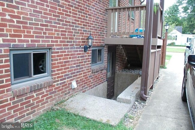 Building Photo - 6700 Kirkley Ave