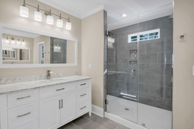 Building Photo - Renovated home in Forest Acres for rent!