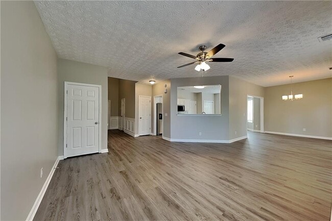 Building Photo - 263 Colony Center Dr
