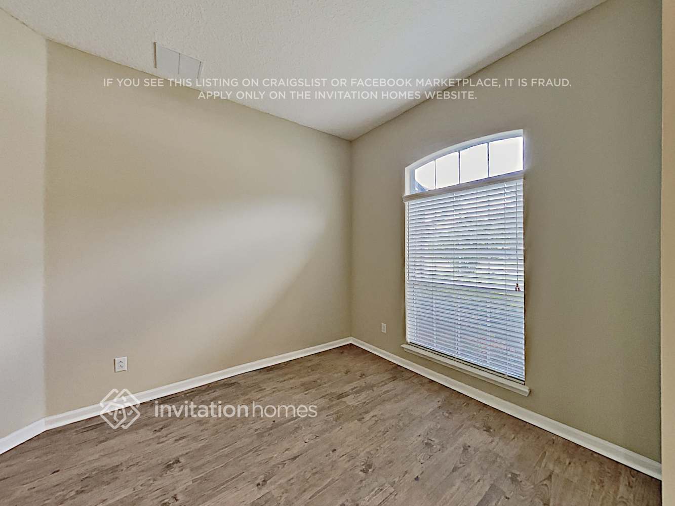 Building Photo - 353 Sparrow Branch Cir