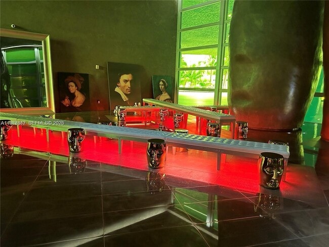 Building Photo - 475 Brickell Ave