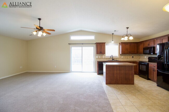 Building Photo - Beautiful Home on Corner Lot!