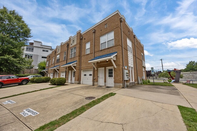 Building Photo - 3471 Chagall Ct