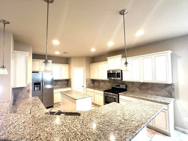 Building Photo - 22407 Ebbets Field Dr