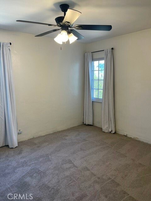 Building Photo - 4586 Sunnyside Dr