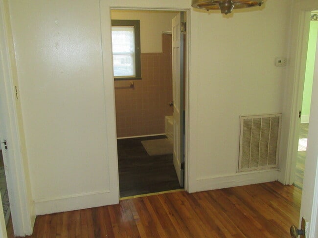 Building Photo - Home for Rent In Lincolnton