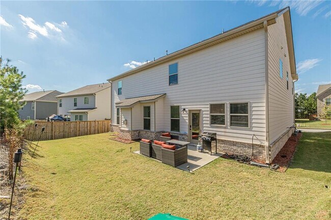 Building Photo - 4876 Elm Leaf Dr