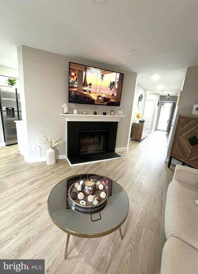 Building Photo - 402 A Mulberry Cove-402