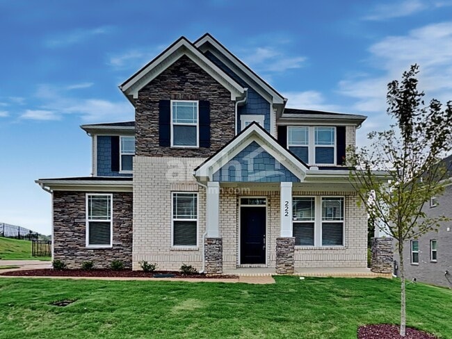 Building Photo - 222 Malayna Dr S