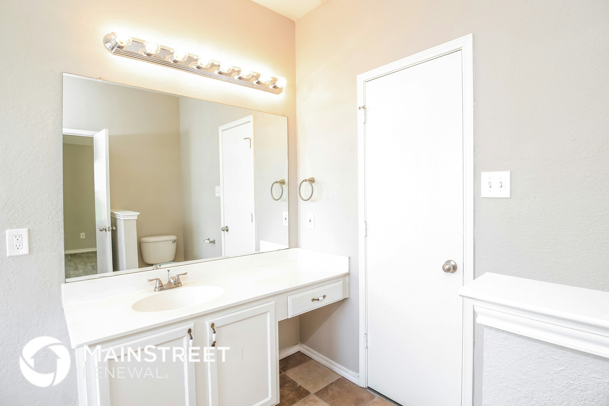 Building Photo - 405 Harvard Dr