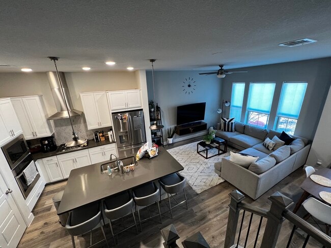Kitchen / living room / dinning area - 1047 Tea Olive Ln