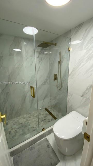 Building Photo - 1100 St Charles Pl