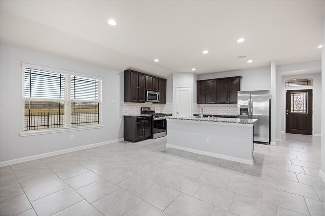 Building Photo - 18223 Mulberry Spring Cir