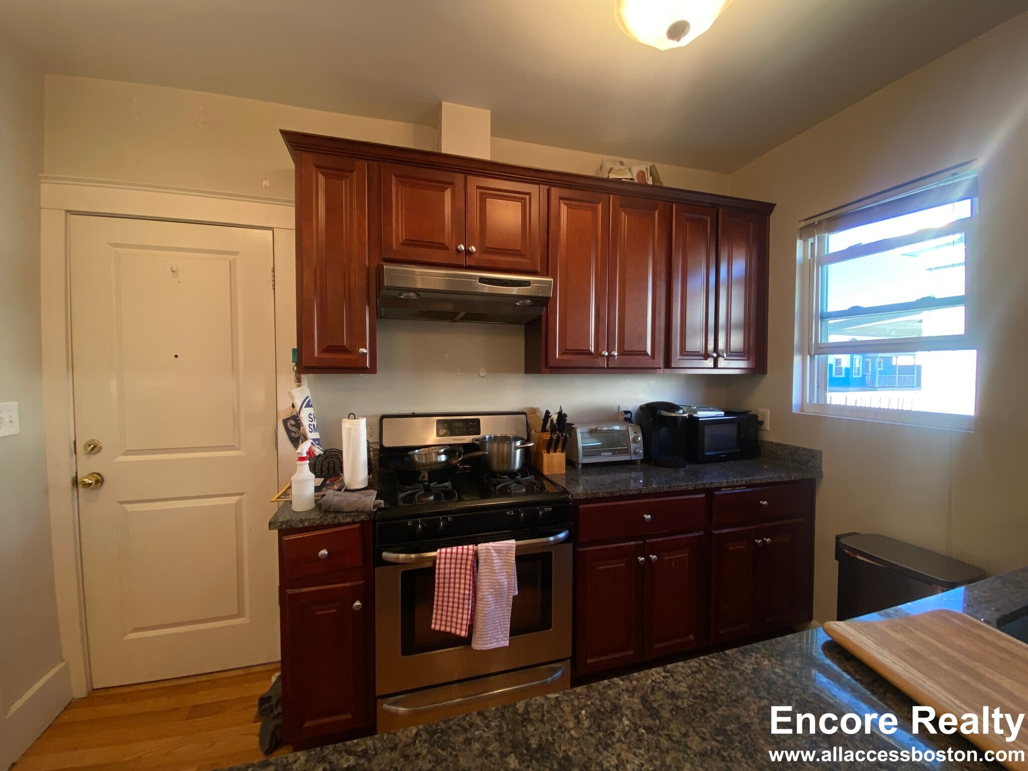 Building Photo - 15 Litchfield St