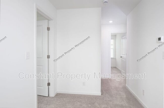 Building Photo - 123 Rolling Mdw Wy