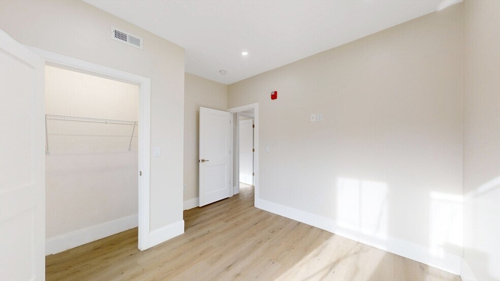 Building Photo - 277 Shawmut Ave