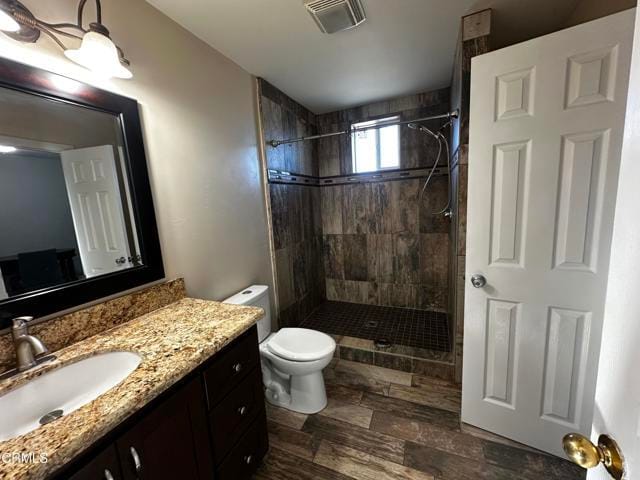 Building Photo - 2235 Cloyne St