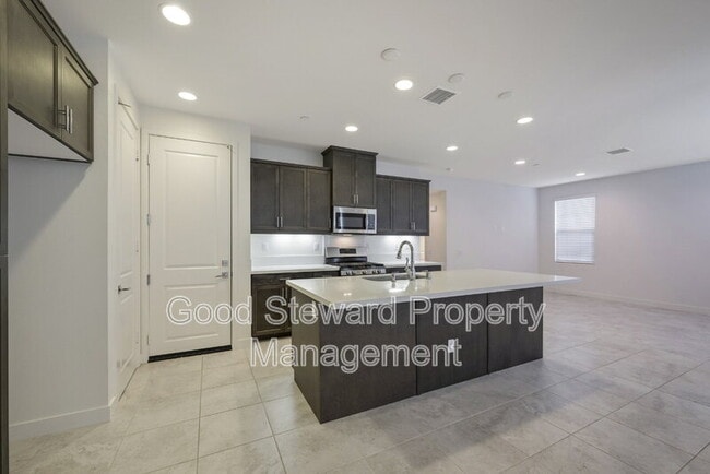 Building Photo - 4387 Avocado Grove Ln