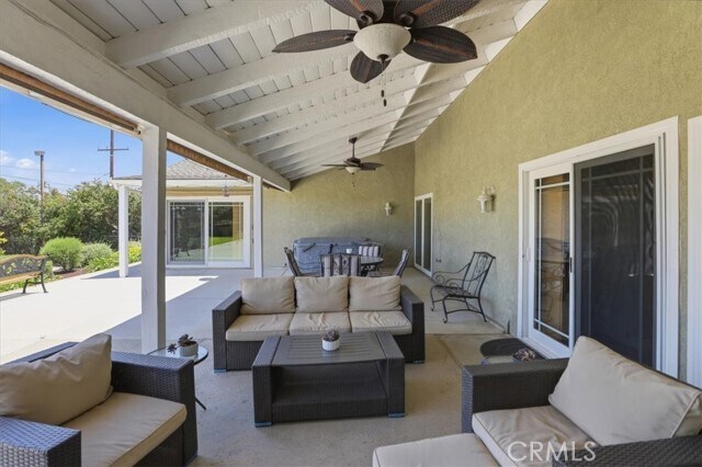Building Photo - 16540 Wagon Wheel Dr