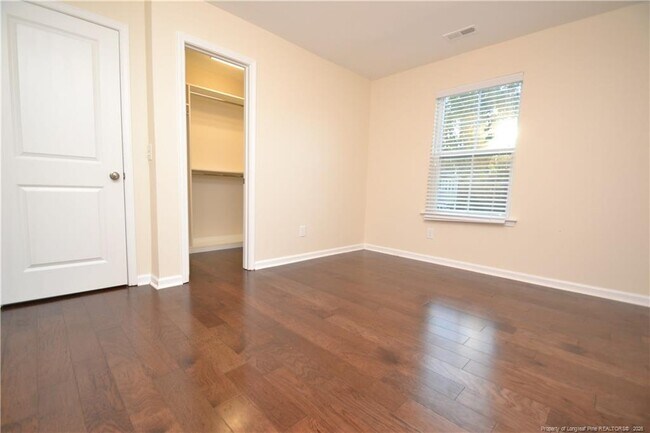 Building Photo - 1028 Laurel Twist Rd