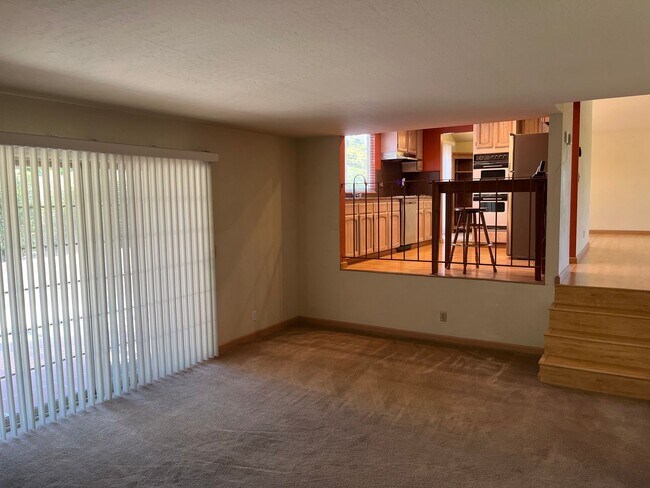 Building Photo - Beautiful East Foothills San Jose Home with Spacious Layout, Large Lot & Prime Location!