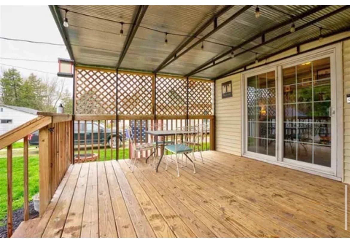 Building Photo - 306 D Ave