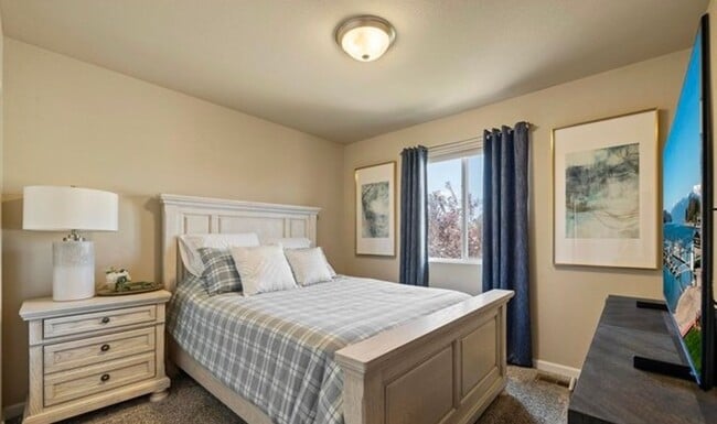 Building Photo - Beautiful 4 Bedroom in Loveland