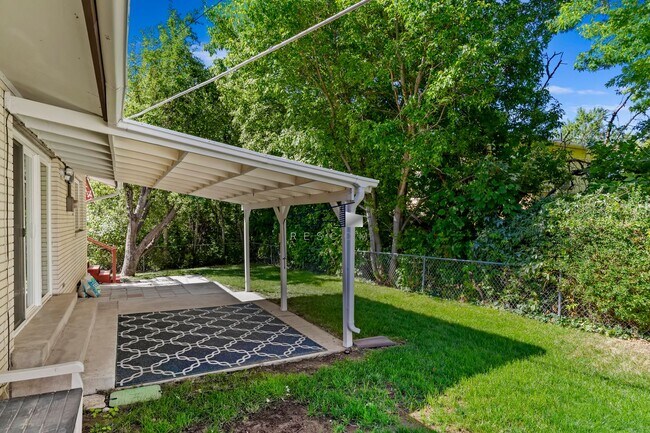Building Photo - Spacious 3-Bedroom Ogden Home for Rent!